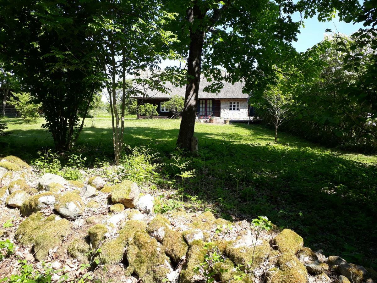 Sihi Country House Hiievalja Exterior foto